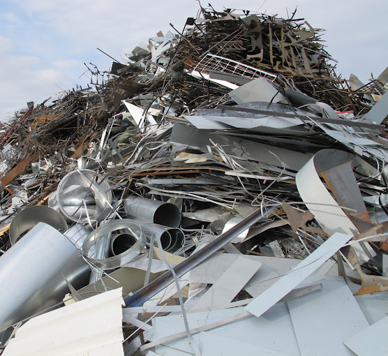 Aperçu des activités de la casse automobile METAL FER RECYCLAGE située à BONNEUIL-MATOURS (86210)